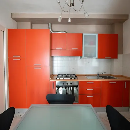 La Petite - Delizioso Bilocale A Due Passi Da Centro E Mare Apartmán *